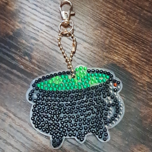 HANDMADE Harry Potter Inspired Keychain Or Ornament Set - Picture 2 of 6